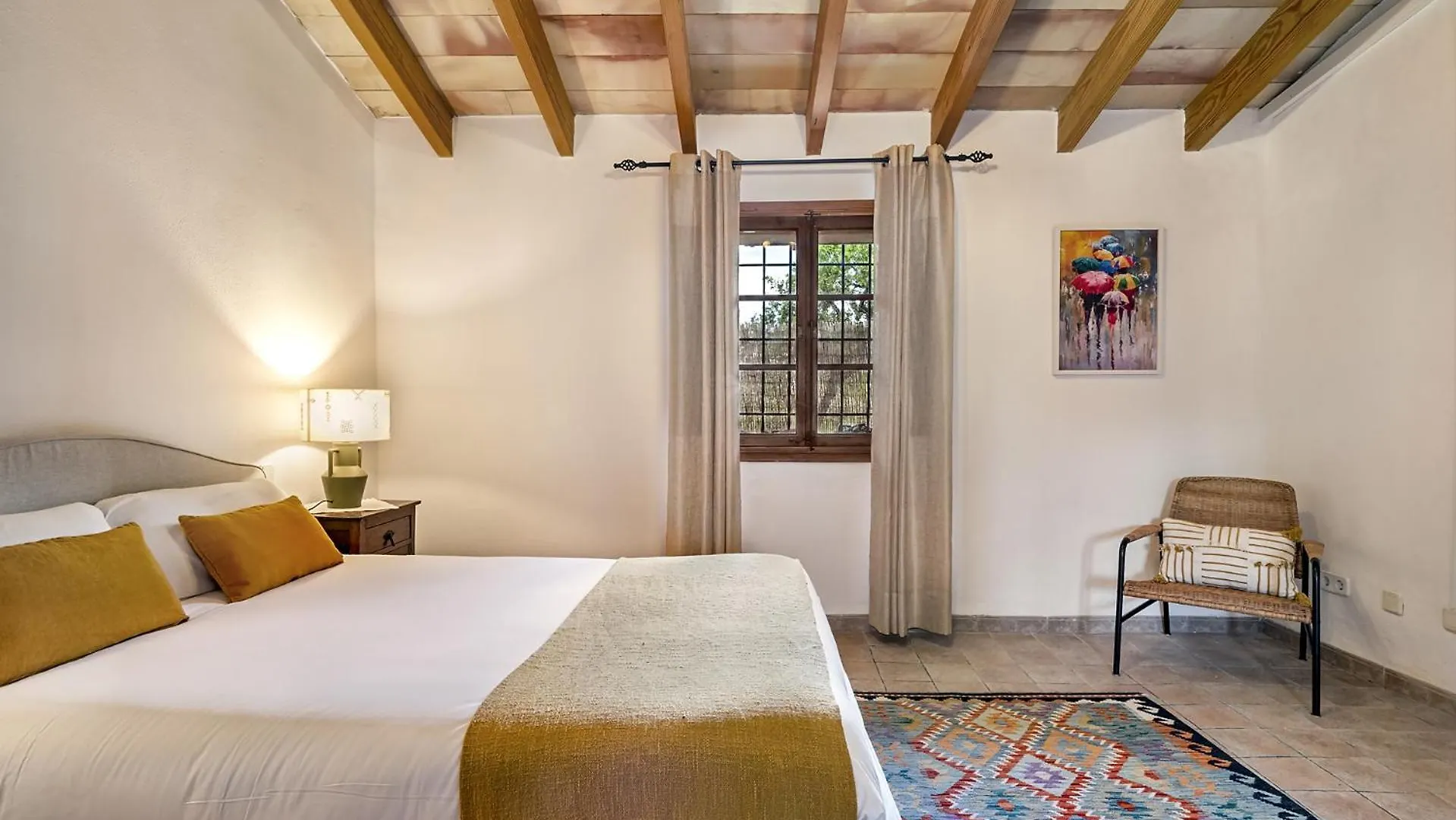 Villa Auxella Petit Moscari 0*,  España