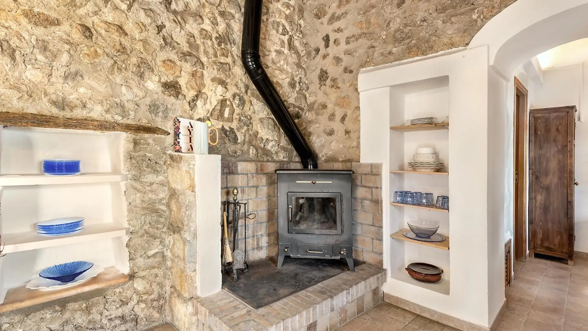 Vila Auxella Petit Moscari 0*,